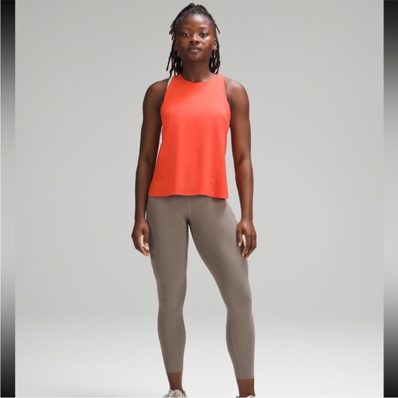 NWT Lululemon fast and free HR tight 25” in carbon dust - Picture 5 of 8